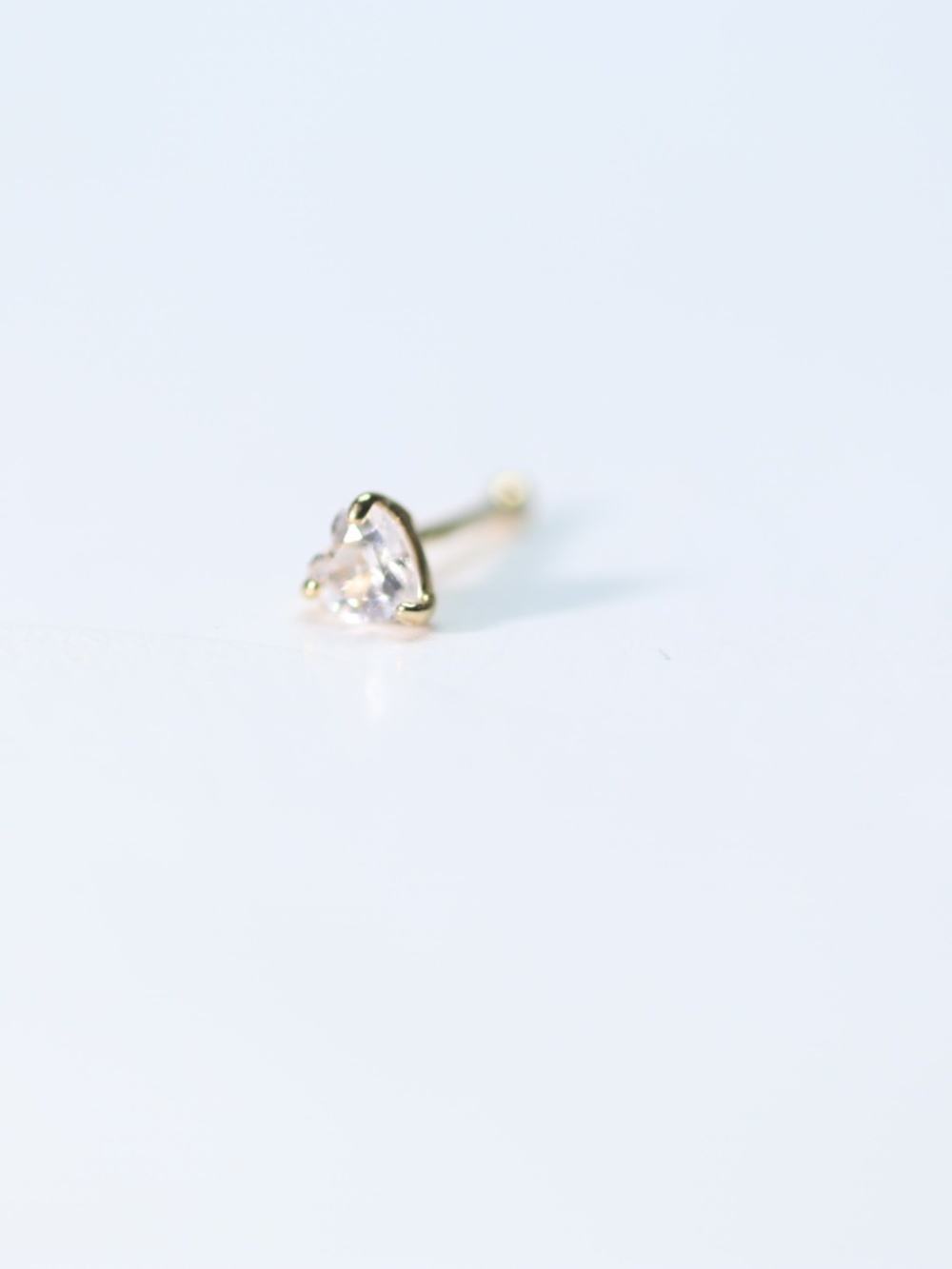 14kt.Gold Crystal Heart nose Piercing tiny 14k mark Solid Gold New